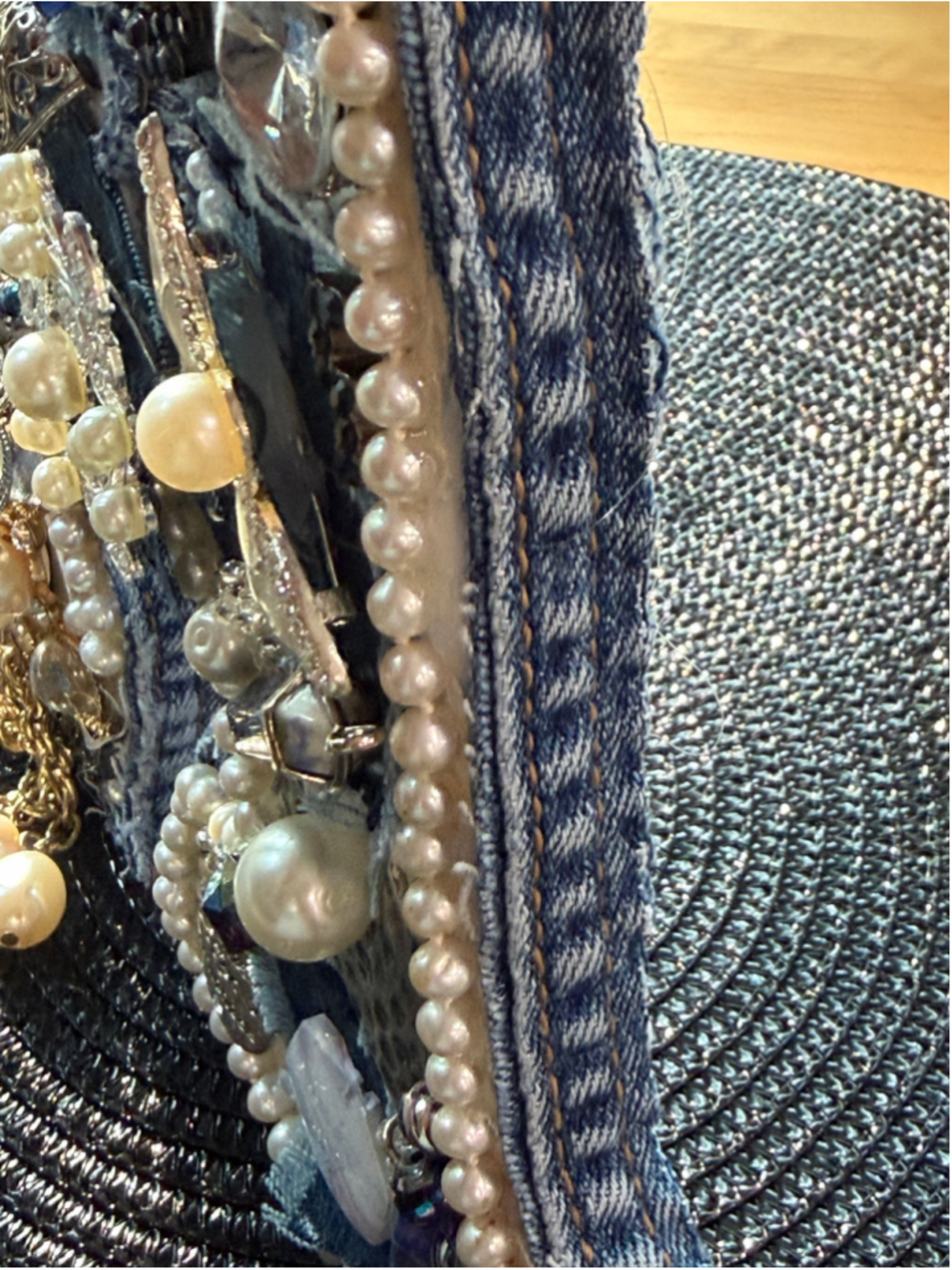 Blue White Diamonds & Pearls Letter A Wall Art One Size - Picture 4 of 5
